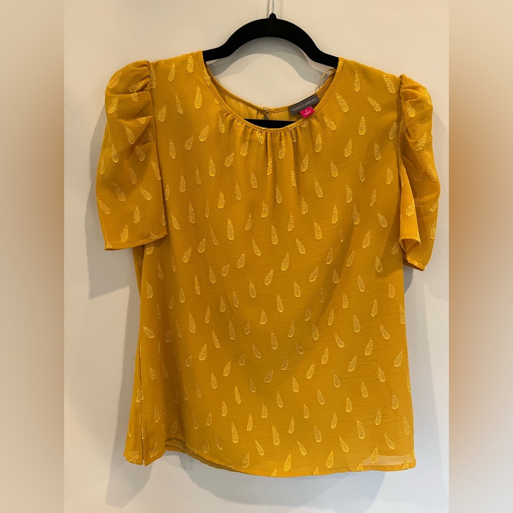 Vince Camuto blouse - yellow/gold - puff sleeve- size S